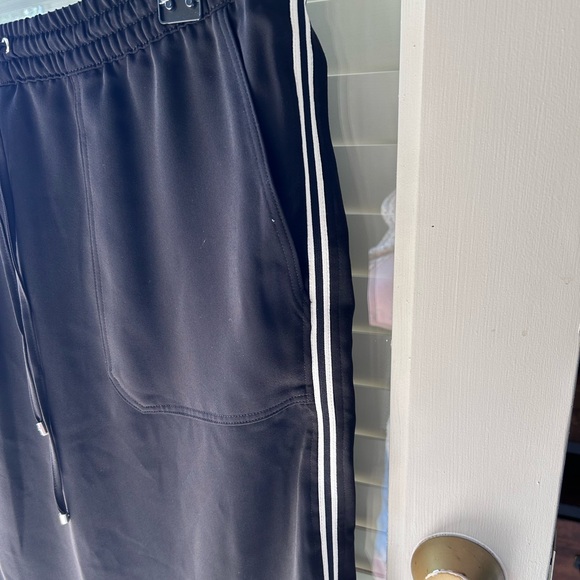 Lauren Ralph Lauren Blk Skirtw/White Track Stripes wPockets,Elastic&Drawstring.8 - Picture 3 of 6